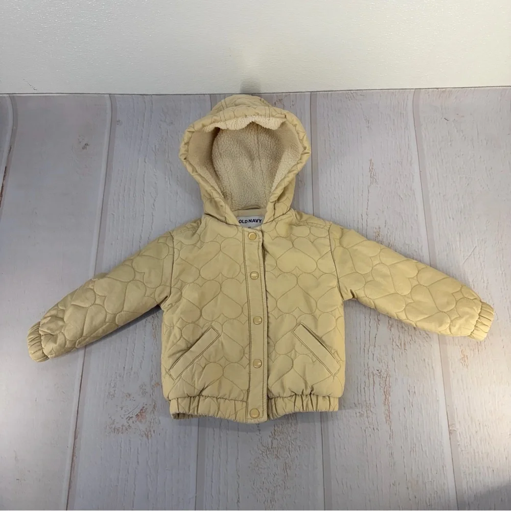 Old Navy‎ Toddler Quilted Hooded Jacket 3T Cream Fleece Lined